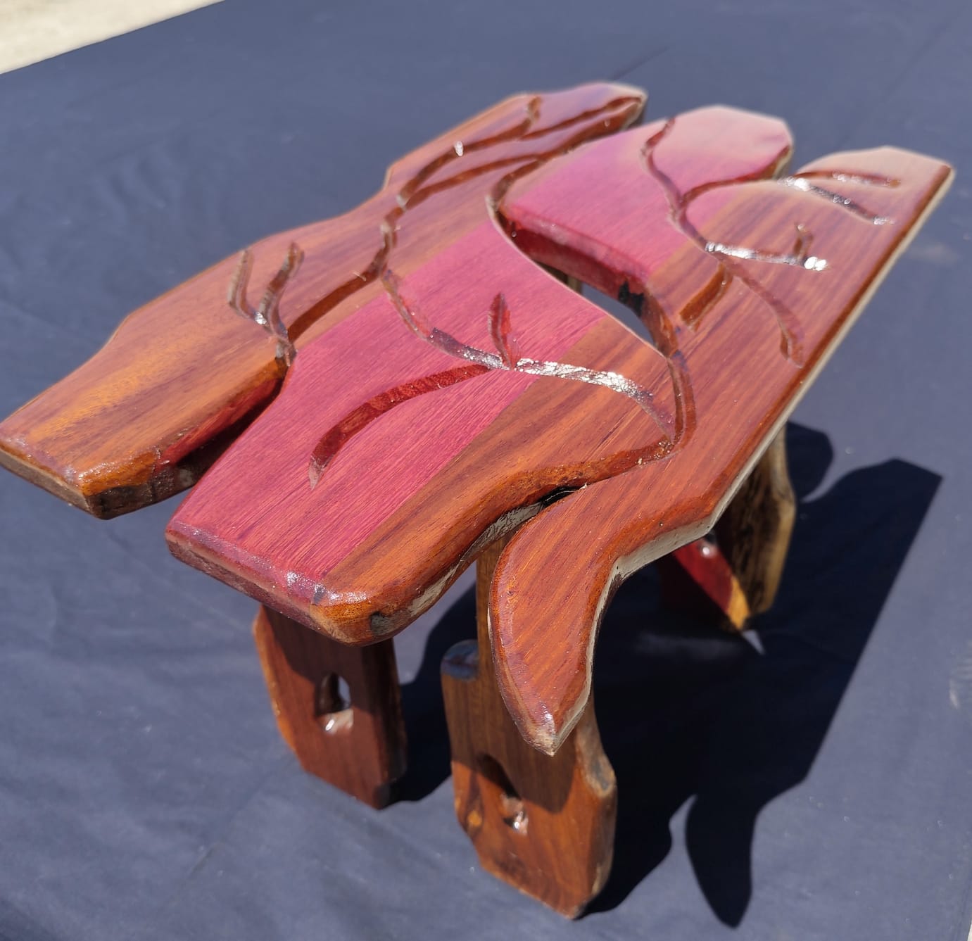 Tabouret en bois — Sarame Art Design