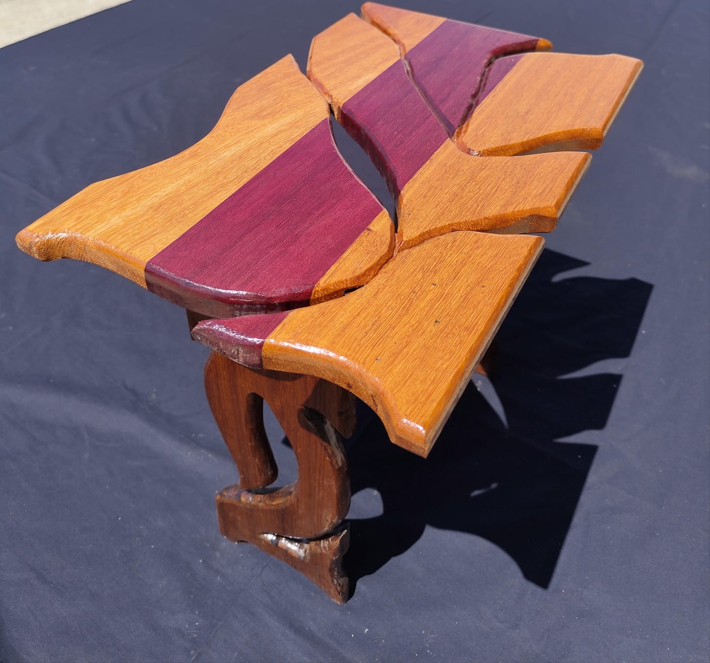 Tabouret en bois — Sarame Art Design